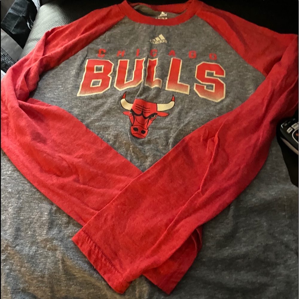 Adidas Chicago Bulls shirt